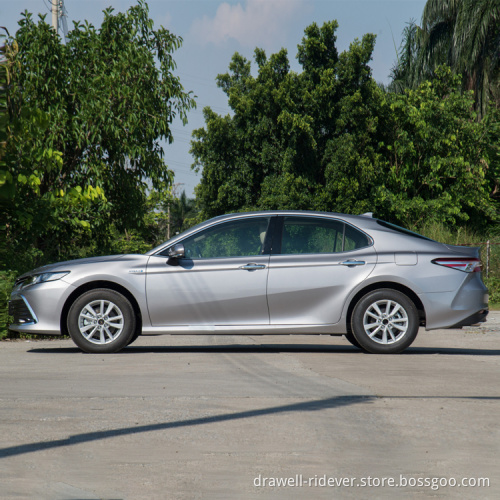 GOOD QUALITY Camry Sedan Used Gasoline Car 2021 2.0GVP L4 Leading Version Toyota Petrol Gasoline Cars Made in China